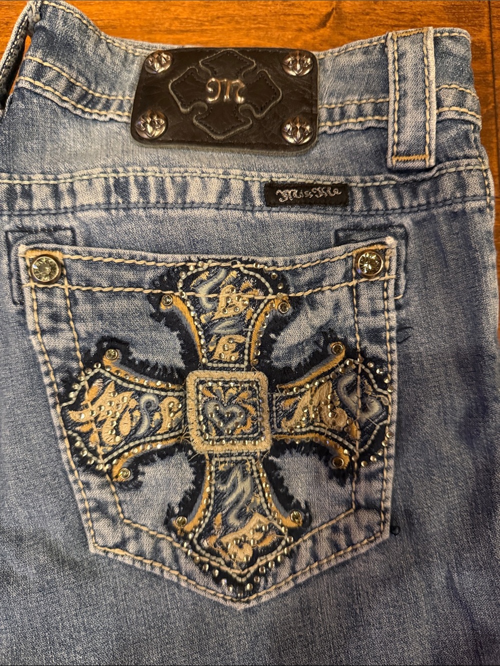 Miss Me Light Blue Embroidered Cross Boot Cut Jeans Sz 29